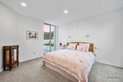 9 The Esplanade, Castor Bay, Auckland, 0620, New Zealand