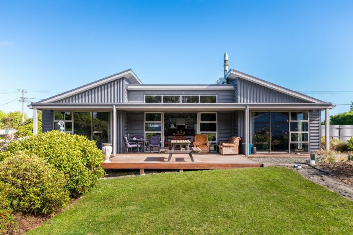 84 Timaru Road, Waimate, Canterbury, 7924, New Zealand