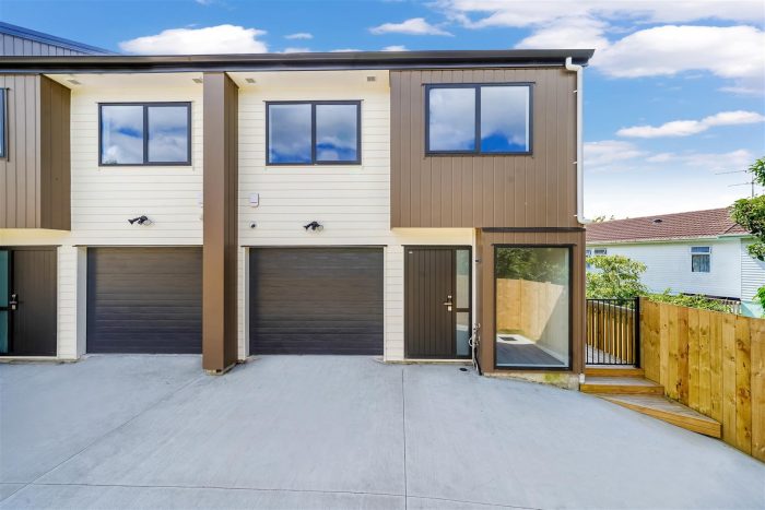 4/2 Wood Street, Papakura, Auckland, 2110, New Zealand