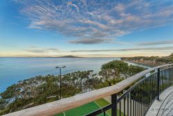 245 Beach Road, Campbells Bay, North Shore City, Auckland, 0630, New Zealand