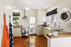 27 Connaught Terrace, Brooklyn, Wellington, 6021, New Zealand