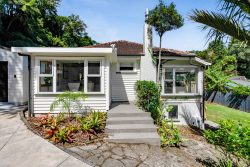 21A Bracken Street, New Plymouth, Taranaki, 4310, New Zealand