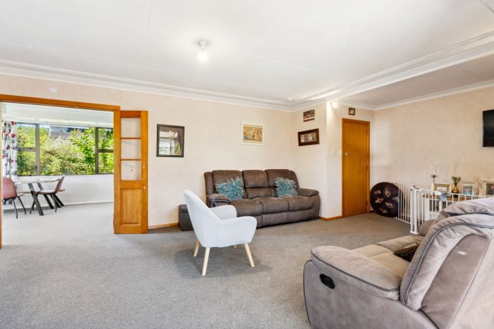 16 Kinmont Crescent, Kinmont Park, Dunedin, Otago, 9024, New Zealand