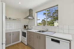 32A Buccaneer Place, Grenada Village, Wellington, 6037, New Zealand