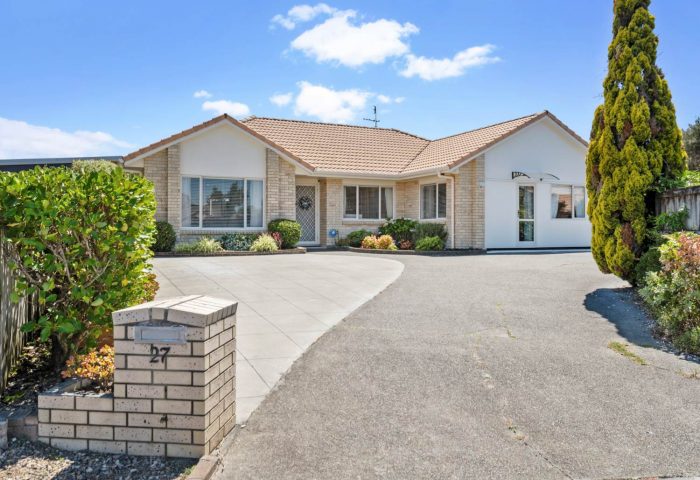 27 Montecito Place, Golflands, Manukau City, Auckland, 2013, New Zealand