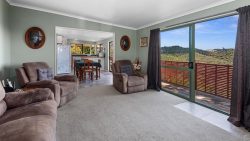 1 Oakura Road, Oakura Coast, Whangarei, Northland, 0184, New Zealand