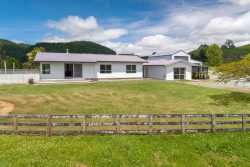 22 Valley View Lane, Oruanui, Taupo, Waikato, 3384, New Zealand