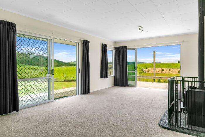 22 Valley View Lane, Oruanui, Taupo, Waikato, 3384, New Zealand