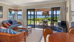 950 Whangaruru North Road, Bland Bay, Oakura Coast, Whangarei, Northland, 0184, New Zealand