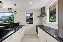 35F Clearmont Crescent, Blagdon, New Plymouth, Taranaki, 4310, New Zealand