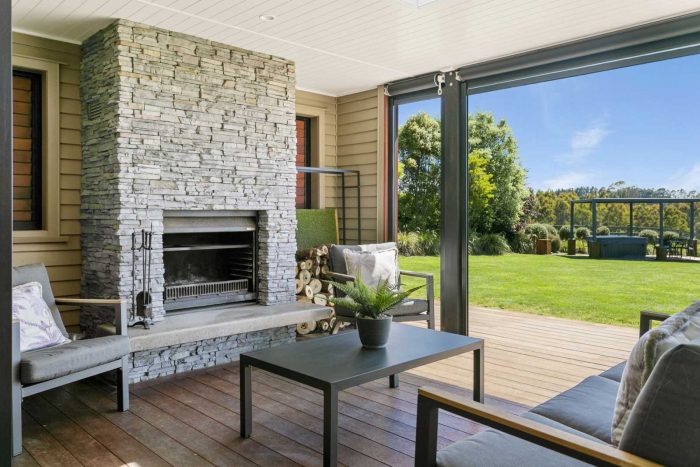 67 Lomond Grove, Acacia Bay, Taupo, Waikato, 3385, New Zealand