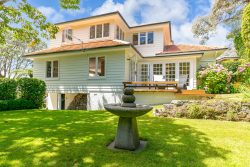 22 Woodmancote Road, Khandallah, Wellington, 6035, New Zealand