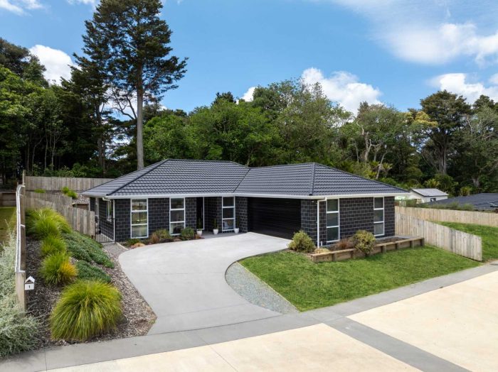 1 Merion Rise, Kamo, Whangarei, Northland, 0112, New Zealand