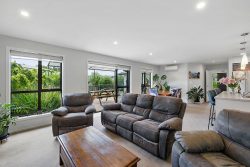 14 Te Arakete Place, Hurworth, New Plymouth, Taranaki, 4310, New Zealand