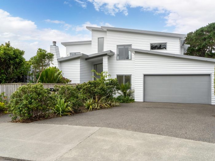 39 Winsley Terrace, Churton Park, Wellington, 6037, New Zealand