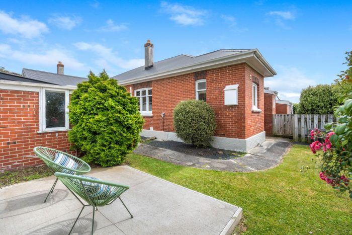 237A Bay View Road, Saint Clair, Dunedin, Otago, 9012, New Zealand