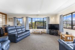 66 Bay Vista Drive, Red Beach, Rodney, Auckland, 0932, New Zealand