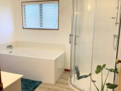 66 Bay Vista Drive, Red Beach, Rodney, Auckland, 0932, New Zealand