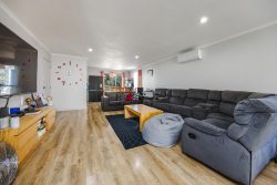 35 Becker Drive, Weymouth, Manukau City, Auckland, 2103, New Zealand