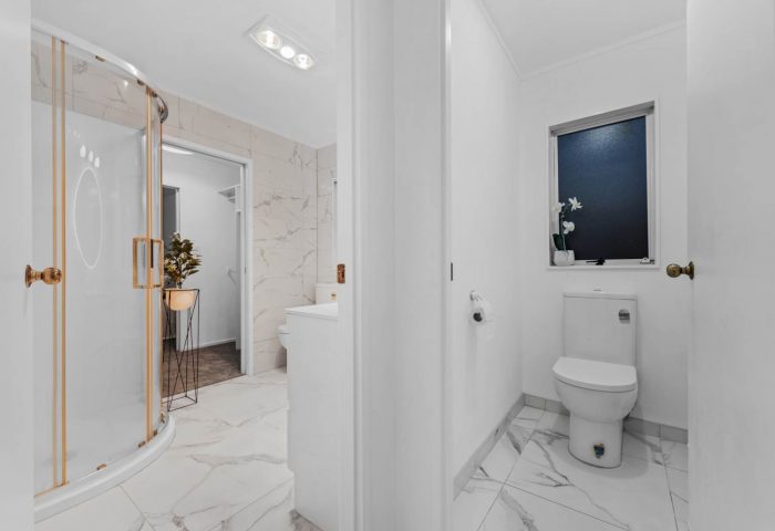 174 Burswood Drive, Burswood, Manukau City, Auckland, 2013, New Zealand