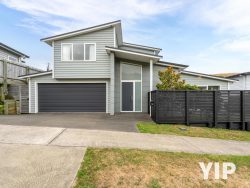 14 Crompton Avenue, Churton Park, Wellington, 6037, New Zealand