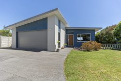 5D Tui Grove, Oakura, New Plymouth, Taranaki, 4314, New Zealand