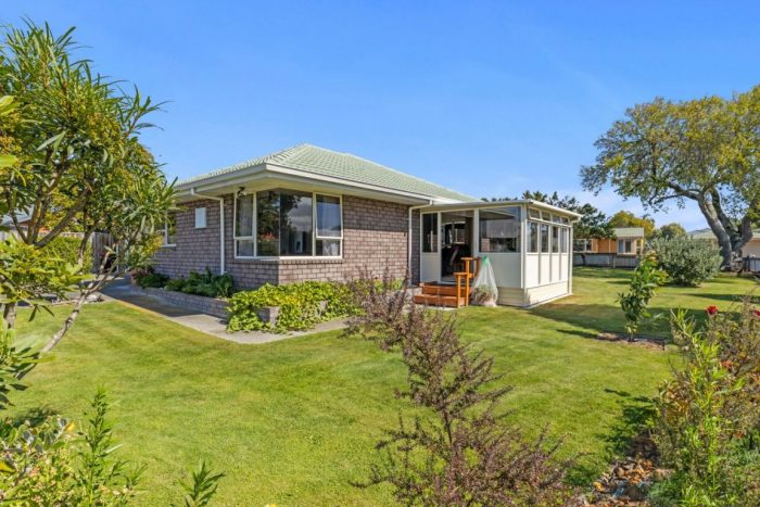 33 Karina Crescent, Redwoodtown, Blenheim, Marlborough, 7201, New Zealand