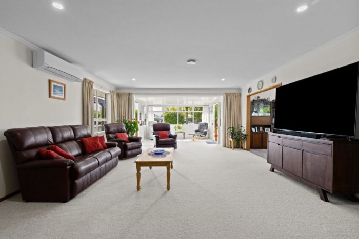 33 Karina Crescent, Redwoodtown, Blenheim, Marlborough, 7201, New Zealand