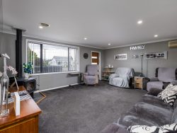 5 Holmes Street, Waimate, Canterbury, 7924, New Zealand