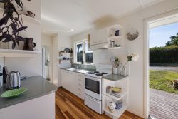 10 Kingswood Road, Brookfield, Tauranga, Bay Of Plenty, 3110, New Zealand