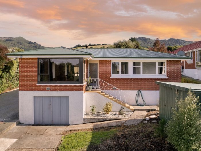 41 Hugh Street, Sawyers Bay, Dunedin, Otago, 9023, New Zealand