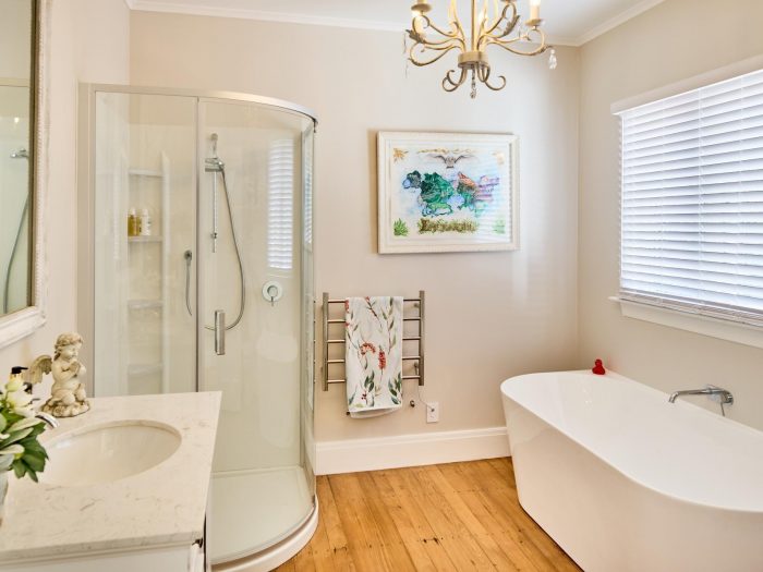68 Cheviot Road, Lowry Bay, Eastbourne, Lower Hutt, Wellington, 5013, New Zealand