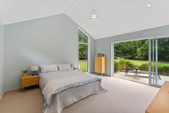 25 Catley Road, Te Horo, Kapiti Coast, Wellington, 5582, New Zealand