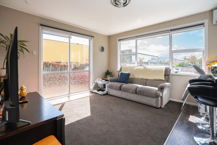 2/16 Ross Street, Kilbirnie, Wellington, 6022, New Zealand