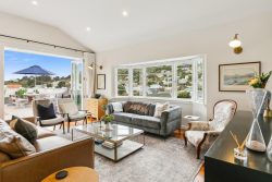 25 Waikato Street, Island Bay, Wellington, 6023, New Zealand