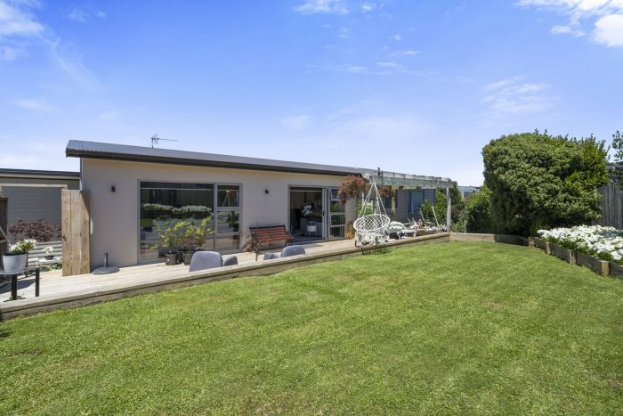 31 Pendennis Point, Camborne, Porirua, Wellington, 5026, New Zealand