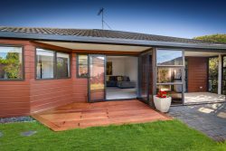 26 Settlers Grove, Orewa, Rodney, Auckland, 0931, New Zealand