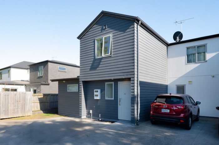 33 Sandleigh Road, Hamilton Lake, Hamilton, Waikato, 3204, New Zealand