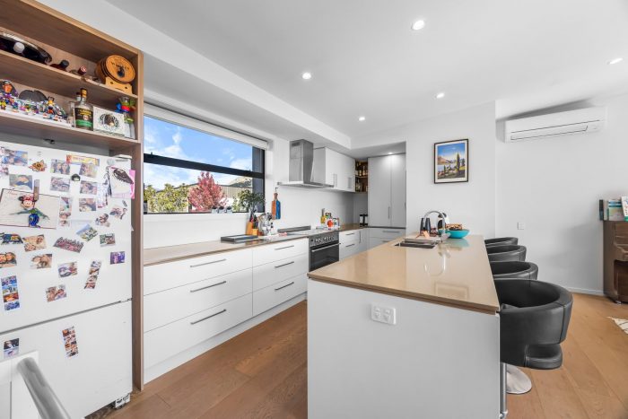18 Stackbrae Avenue, Wanaka, Otago, 9305, New Zealand