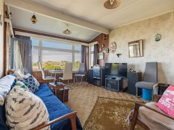 1390 Taieri Mouth Road, Taieri Mouth, Clutha, Otago, 9091, New Zealand