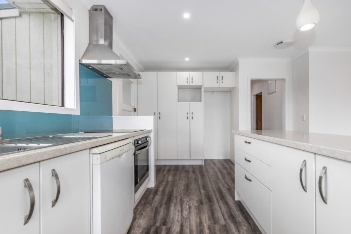 124 Te Pene Avenue, Titahi Bay, Porirua, Wellington, 5022, New Zealand