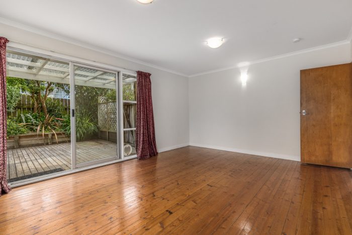 124 Te Pene Avenue, Titahi Bay, Porirua, Wellington, 5022, New Zealand