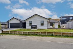 6 Topsail Way, Whitby, Porirua, Wellington, 5024, New Zealand