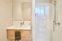 6 Topsail Way, Whitby, Porirua, Wellington, 5024, New Zealand