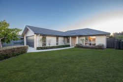 17 Wessex Place, Rototuna, Hamilton, Waikato, 3210, New Zealand