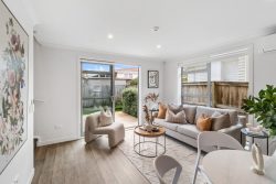 8A Totara Road Manurewa Manukau City Auckland 2102 New Zealand