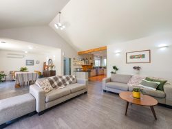 47 Anglesea Street, Renwick Marlborough, Marlborough, 7204, New Zealand