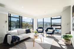 1 Ara Patukawenga, Tawa, Wellington, 5028, New Zealand
