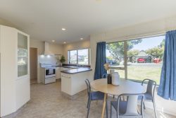 3 Beachwater Grove Paraparaumu Beach Kapiti Coast Wellington 5032 New Zealand