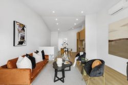A&B/63B Owairaka Avenue Mount Albert Auckland City Auckland 1025 New Zealand